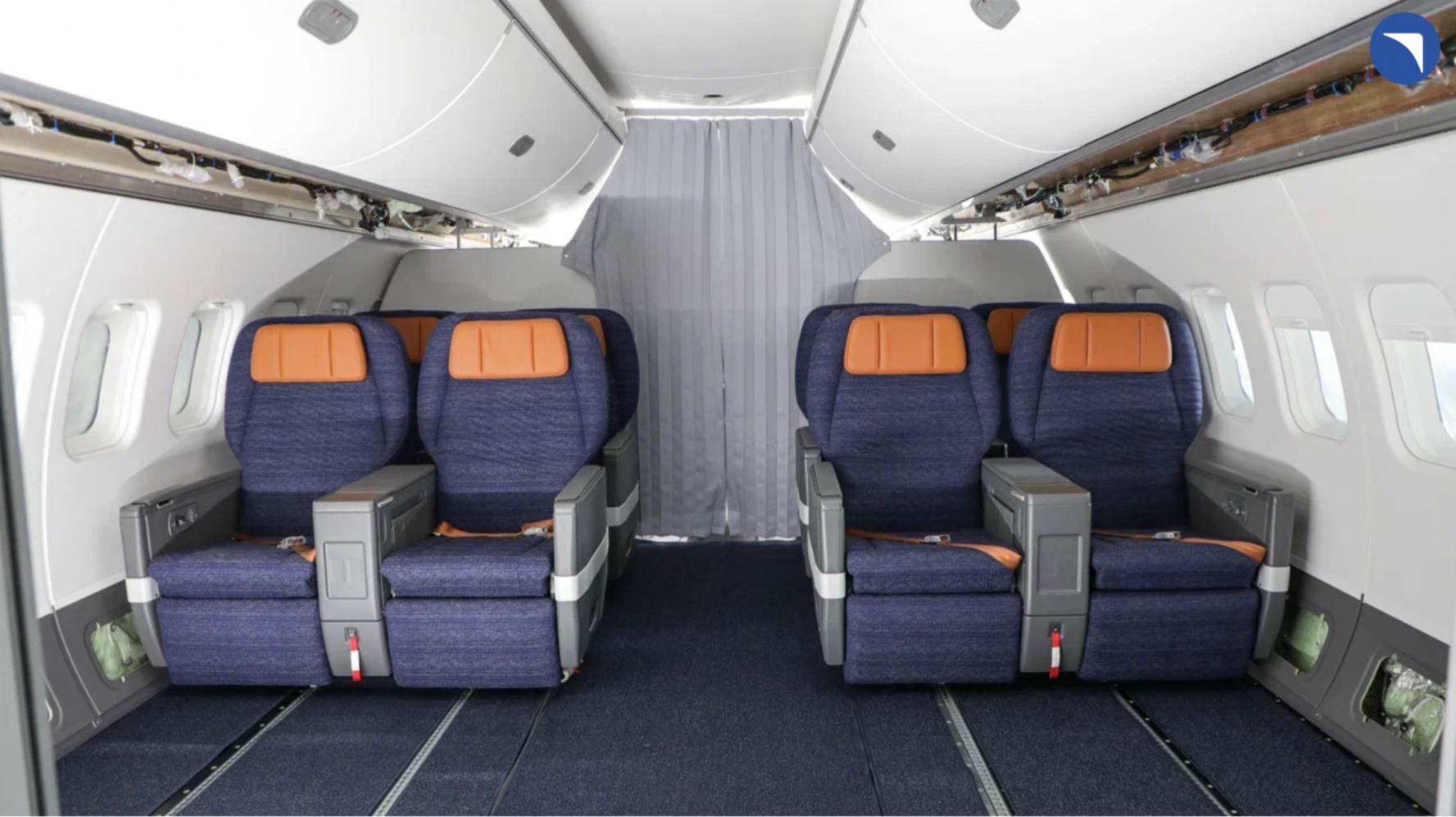 Отечественные интерьеры установили на опытный самолет МС-21